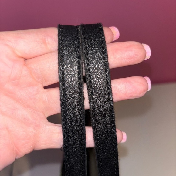 Liz Claiborne Black Tote with Gold Zipper - Picture 14 of 15